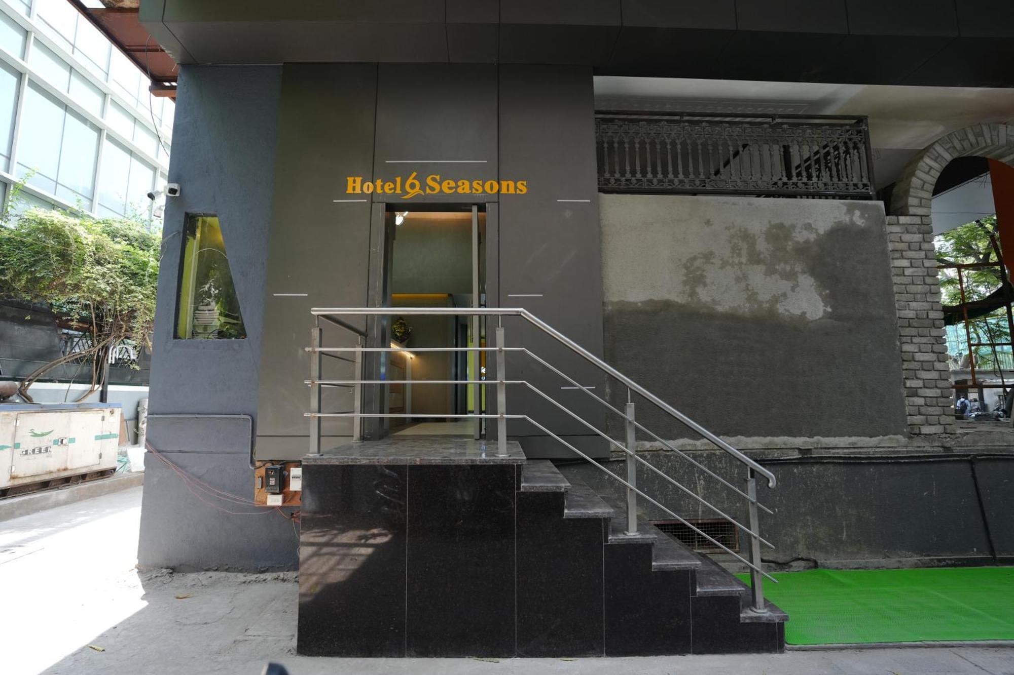 Hotel 6 Seasons, Koregoan Park, Pune Exterior foto